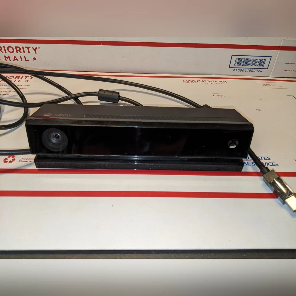 MICROSOFT XBOX ONE KINECT SENSOR